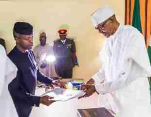 VP Osinbajo Submits Reports On Babachir And Oke To President Buhari (Photos)